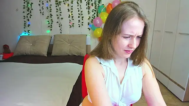 Snapshot of xeva_angelx chatting on March 14, 11:11 pm xeva angelx online show from March 14, 11:11 pm