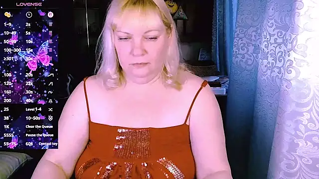 FlowerButterf online show from March 28, 3:46 pm