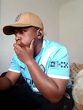 bosszonke123 online show from May 5, 8:06 am