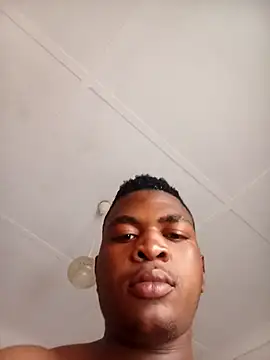 Snapshot of bosszonke123 chatting on September 12, 1:44 pm bosszonke123 online show from September 12, 1:44 pm