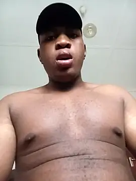 Snapshot of bosszonke123 chatting on February 24, 4:16 am bosszonke123 online show from February 24, 4:16 am