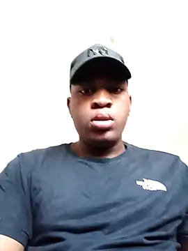 Snapshot of bosszonke123 chatting on February 23, 4:39 am bosszonke123 online show from February 23, 4:39 am