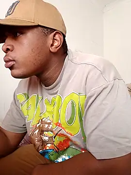 bosszonke123 online show from May 8, 7:23 am