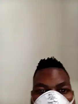 Snapshot of bosszonke123 chatting on February 18, 4:48 am bosszonke123 online show from February 18, 4:48 am