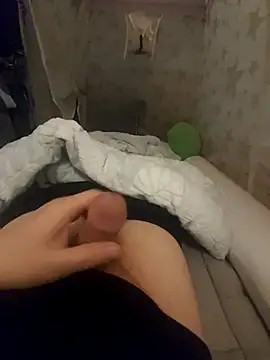 Snapshot of halu5400 chatting on February 21, 12:49 pm halu5400 online show from February 21, 12:49 pm