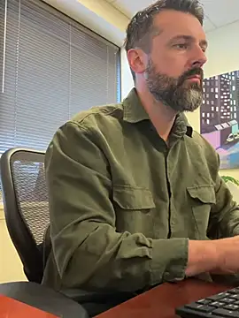 plaintreebull online show from June 29, 2:39 pm