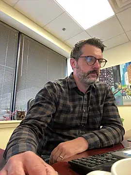 plaintreebull online show from May 6, 2:32 pm