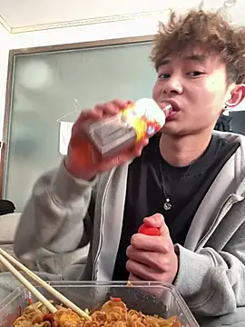 QR666dkk online show from March 10, 7:33 am