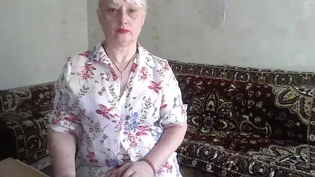Snapshot of NikolinaBounty chatting on September 12, 6:57 am NikolinaBounty online show from September 12, 6:57 am