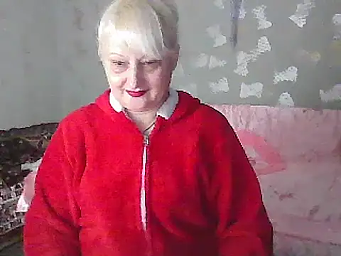 Snapshot of NikolinaBounty chatting on February 17, 4:28 pm NikolinaBounty online show from February 17, 4:28 pm