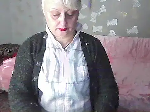 Snapshot of NikolinaBounty chatting on February 21, 6:04 pm NikolinaBounty online show from February 21, 6:04 pm