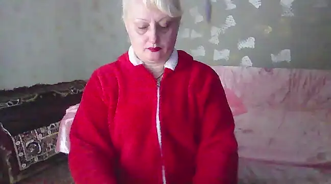 Snapshot of NikolinaBounty chatting on February 26, 9:31 pm NikolinaBounty online show from February 26, 9:31 pm