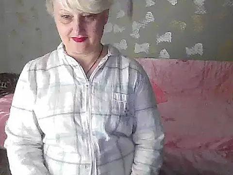 Snapshot of NikolinaBounty chatting on March 8, 10:02 pm NikolinaBounty online show from March 8, 10:02 pm