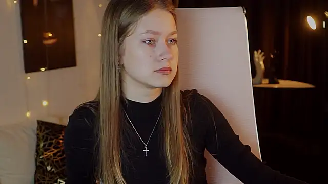 EveMundie online show from March 19, 6:24 am