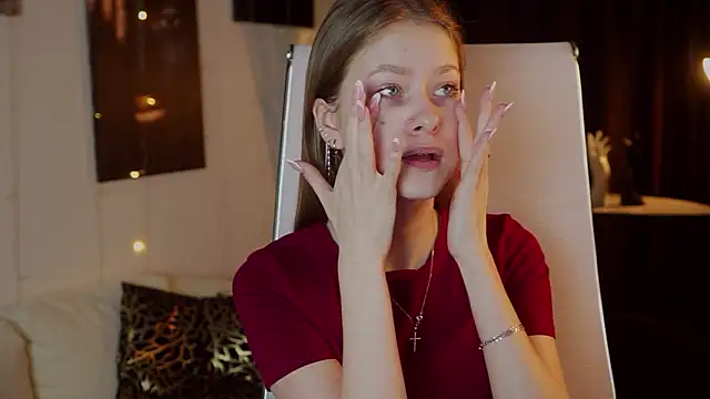 EveMundie online show from March 20, 9:32 am