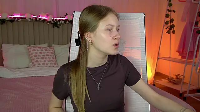 EveMundie online show from March 17, 11:24 am