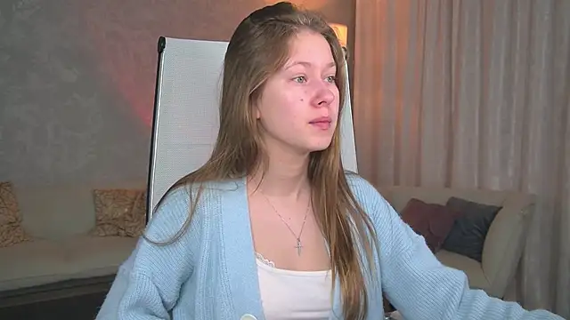 EveMundie online show from April 4, 6:20 am