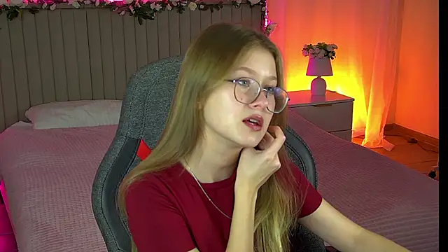 EveMundie online show from October 14, 12:28 pm