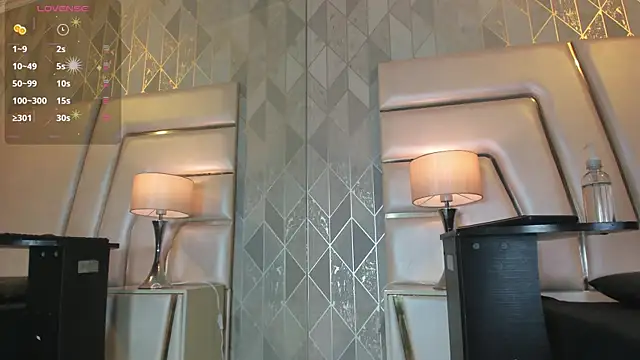 AnahisBennett online show from September 26, 3:57 am