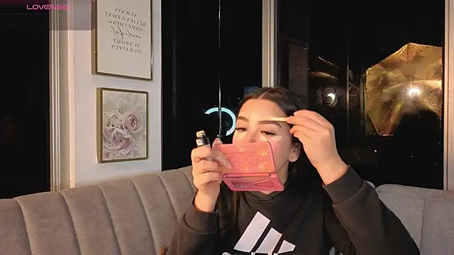 Ivanna West online show from April 10, 10:00 am