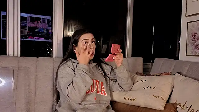 Ivanna West online show from December 4, 10:03 am