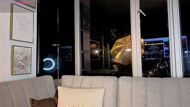 Ivanna West online show from February 4, 9:59 am