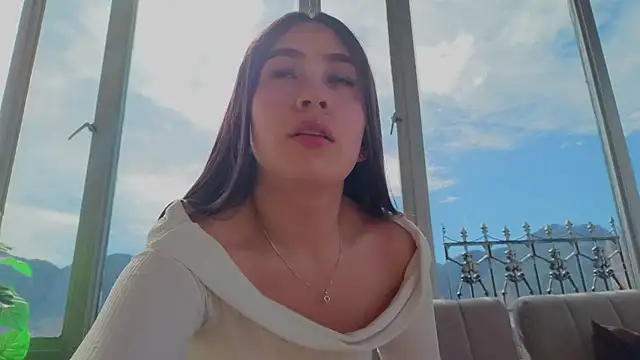 Snapshot of Ivanna_West chatting on October 13, 1:34 pm Ivanna West online show from October 13, 1:34 pm