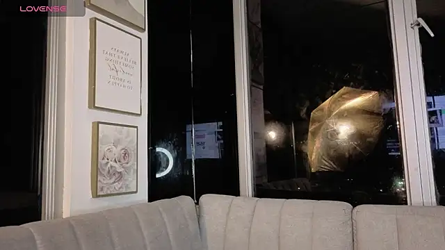 Ivanna West online show from April 7, 9:55 am