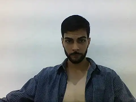 Gabrielteixeira120 online show from May 10, 3:47 pm