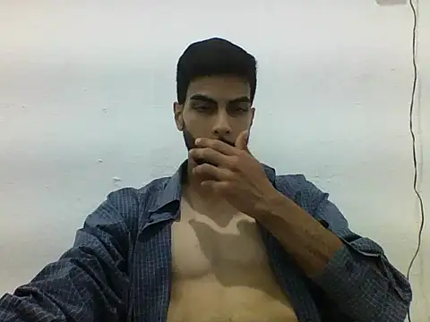 Gabrielteixeira120 online show from May 3, 8:34 pm