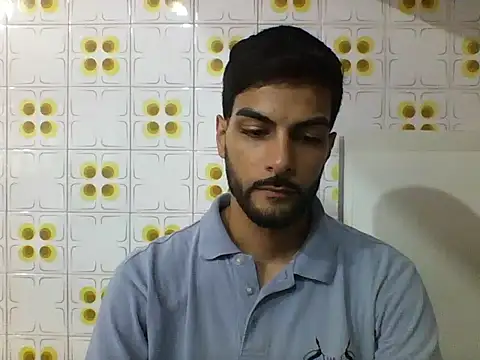 Gabrielteixeira120 online show from April 28, 11:47 am