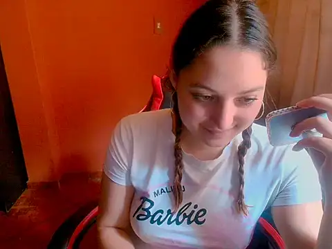 Daianna m  online show from March 26, 2:59 pm