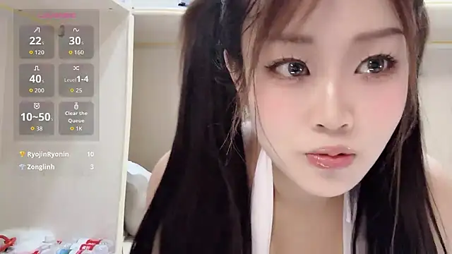 yueyue2003 online show from March 21, 12:20 pm