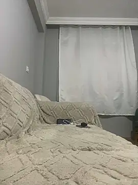 yasemintas online show from December 21, 5:47 pm