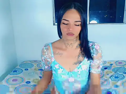 cherry crushx online show from December 21, 4:03 am