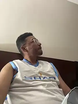 locoxTi45 online show from March 14, 3:48 am