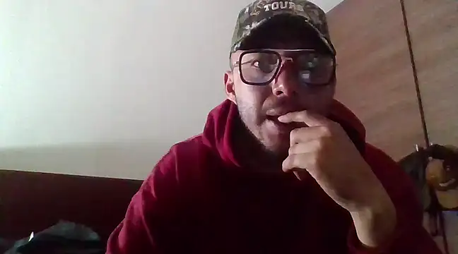 locoxTi45 online show from March 5, 2:14 am