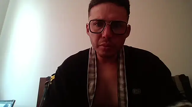 locoxTi45 online show from March 16, 7:27 pm