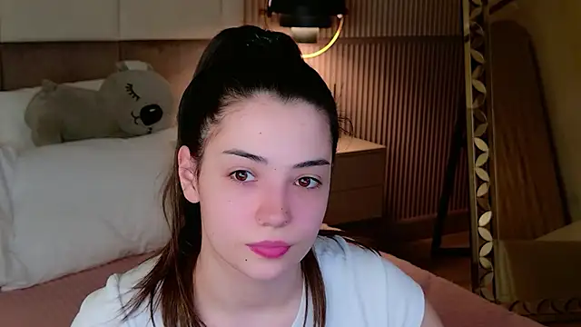 Alice Deleon online show from February 6, 11:06 am