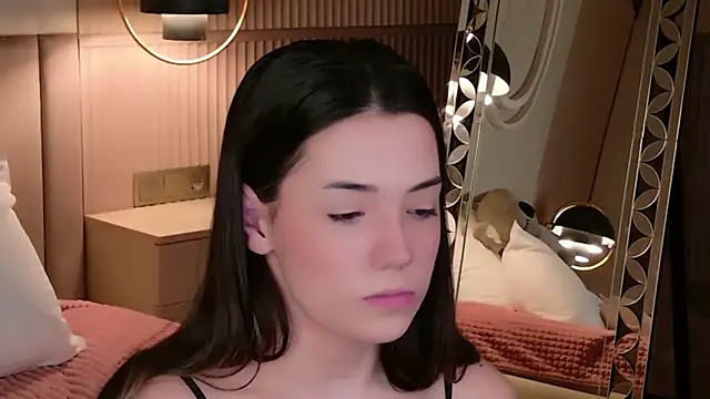 Alice Deleon online show from February 8, 12:03 pm