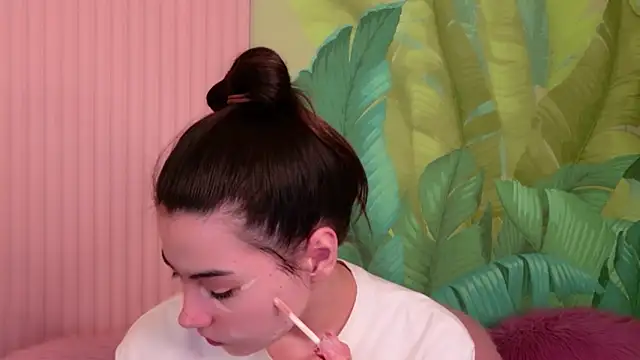 Alice Deleon online show from March 6, 10:54 am