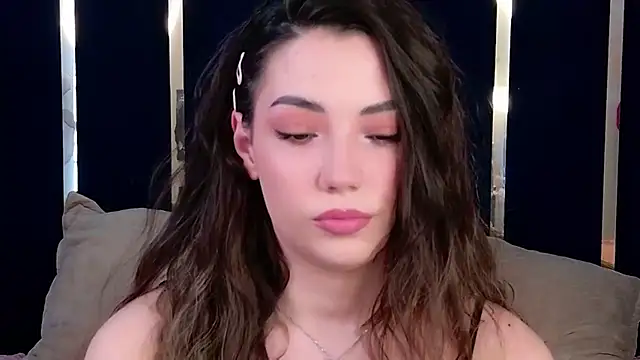 Alice Deleon online show from February 26, 11:32 am