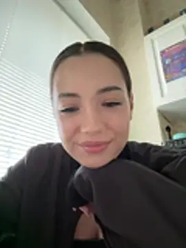 Alice Deleon online show from March 3, 11:39 am