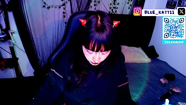 blue katt online show from May 26, 6:55 am