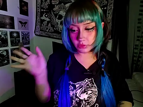 blue katt online show from September 10, 11:48 pm