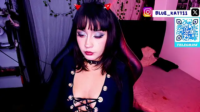 blue katt online show from April 22, 12:06 am