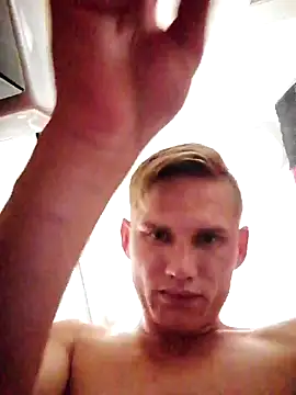 Ruanie online show from April 15, 9:59 am