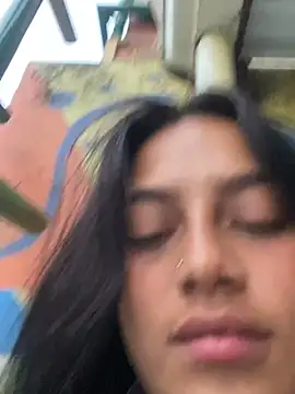 Snapshot of Emily_sharlot chatting on March 1, 11:05 pm Emily sharlot online show from March 1, 11:05 pm