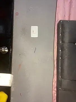 Emily sharlot online show from March 6, 5:57 am