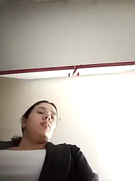 EmmaSulivan online show from December 22, 11:10 am